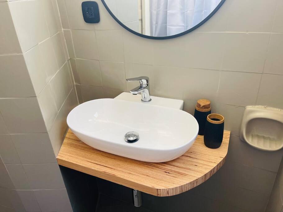 Cozy Apartment In Trastevere Рим Екстер'єр фото